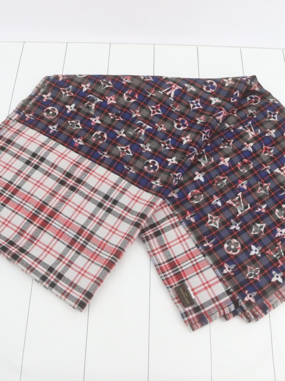 LV Shawl in Box